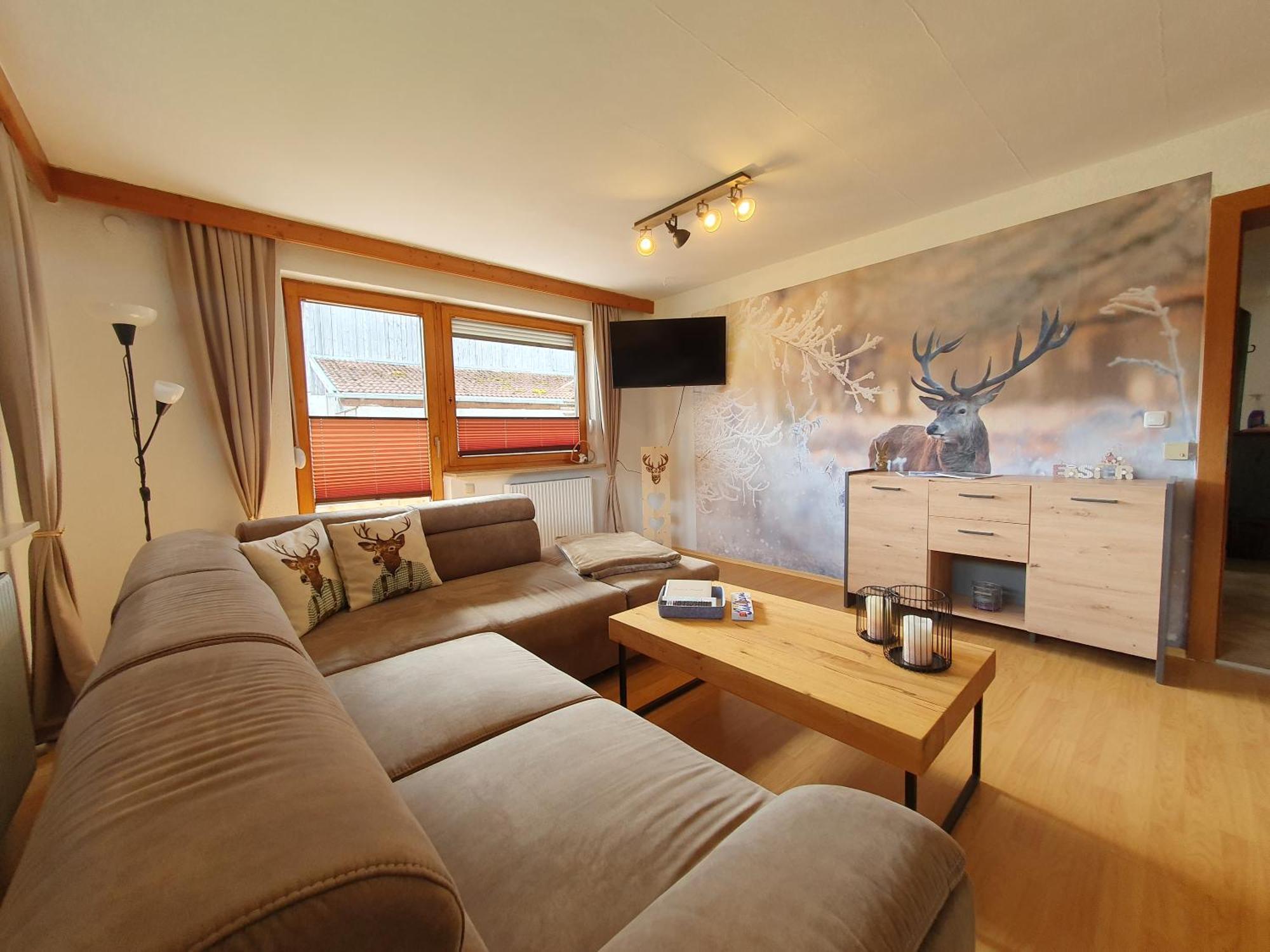Lechufer, 80M2, Haushaelfte Mit Privatem Eingang, Kaminofen, Terrasse, Garten Pinswang Exterior foto