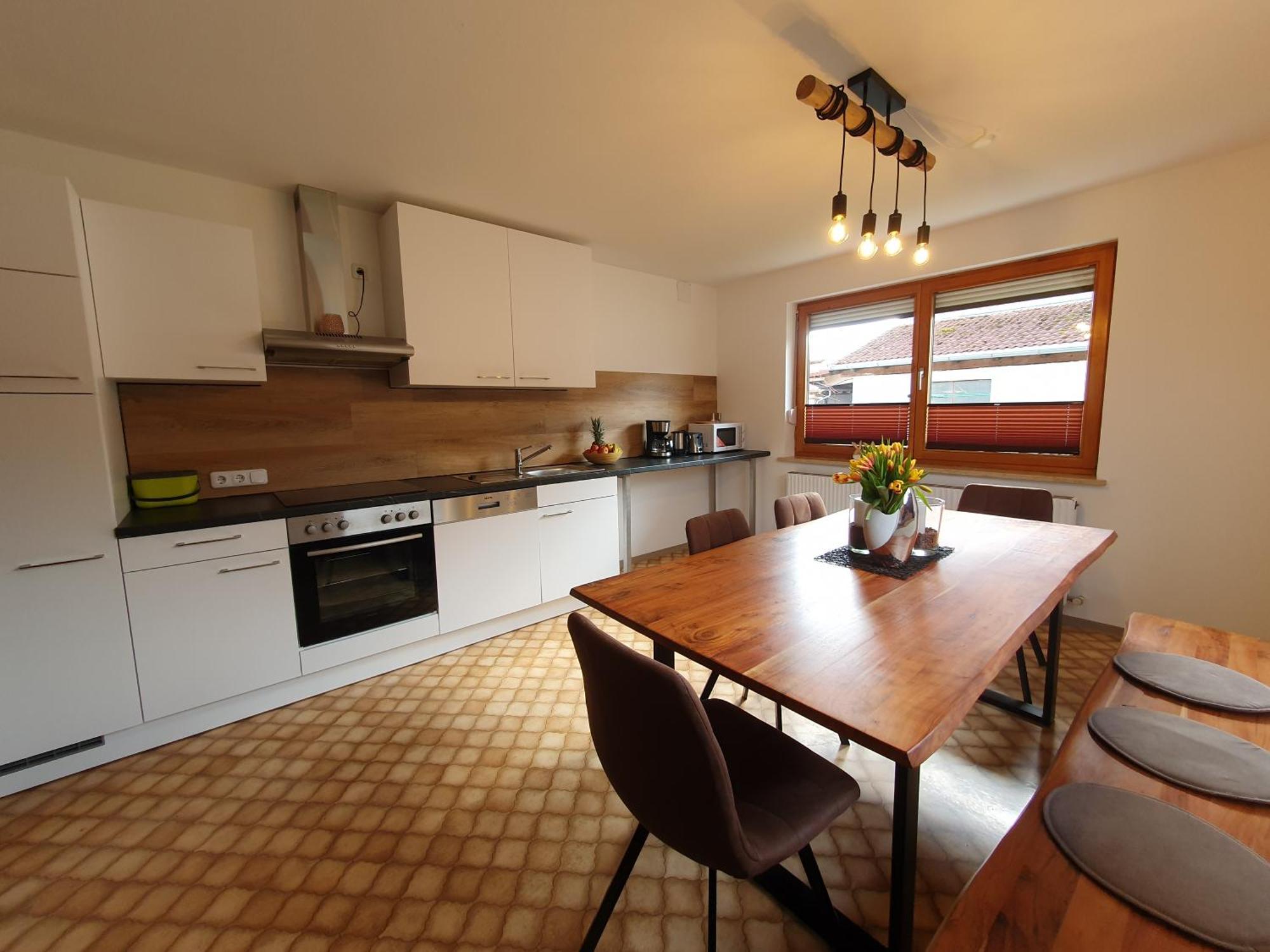 Lechufer, 80M2, Haushaelfte Mit Privatem Eingang, Kaminofen, Terrasse, Garten Pinswang Exterior foto